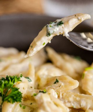 Scherennudeln mit Kräuter-Sauce