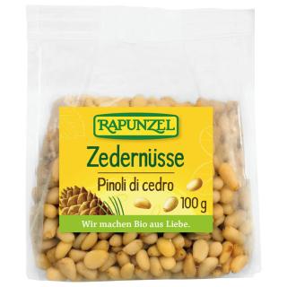 Zedernüsse